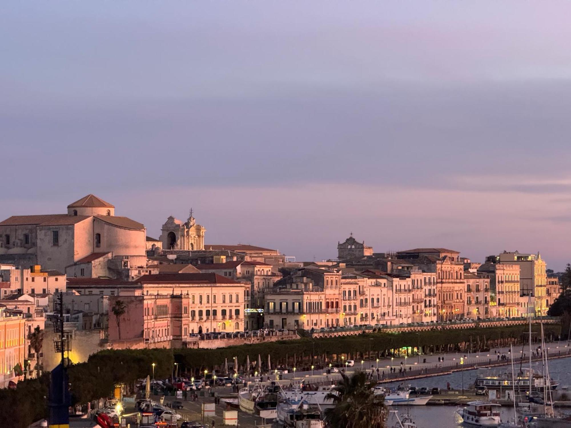 Bed and Breakfast La Terrazza Sul Porto Syracuse Exteriér fotografie