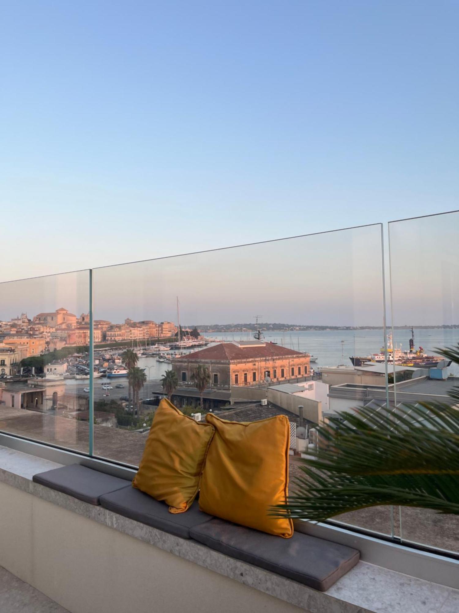 Bed and Breakfast La Terrazza Sul Porto Syracuse Exteriér fotografie